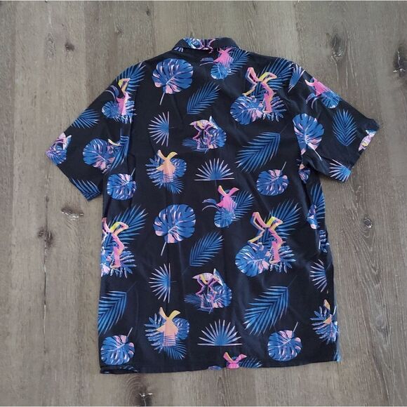 Dutch Bros Coffee Tropical Hawaiian Black Floral Button Up Shirt Size Medium - Picture 3 of 7